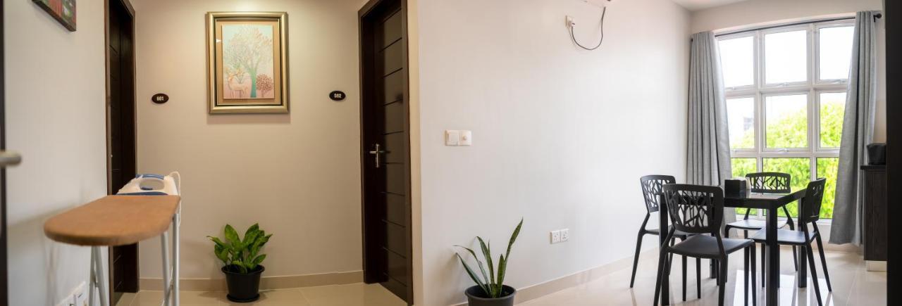 Tour Inn ماليه المظهر الخارجي الصورة