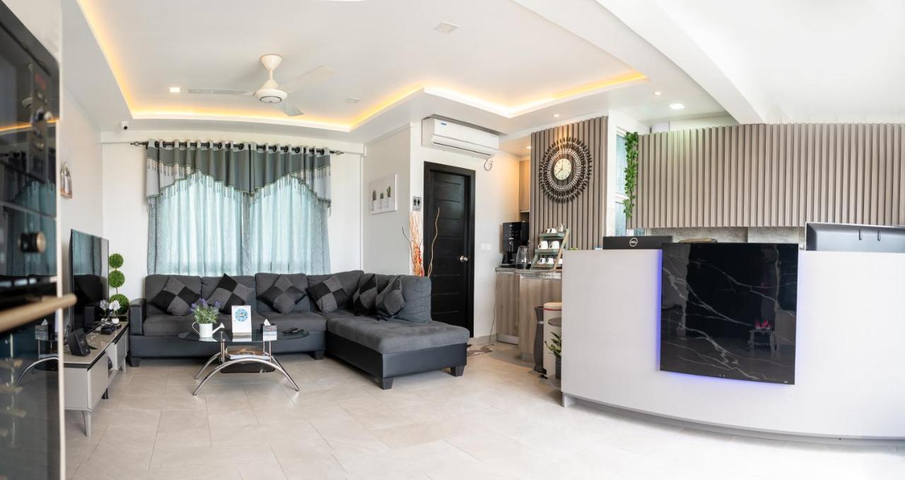 Tour Inn ماليه المظهر الخارجي الصورة